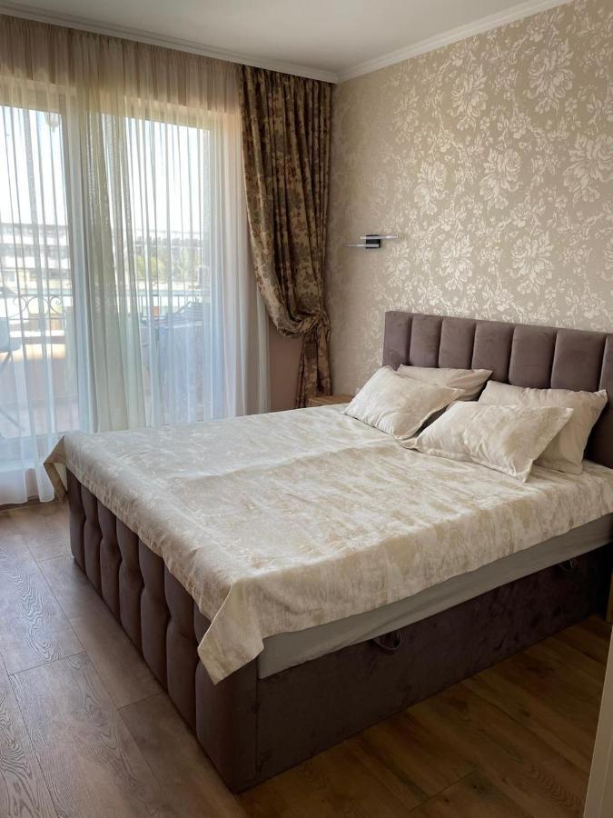 Luxury Penthouse Apartments At Valencia Gardens Burgas Exterior photo